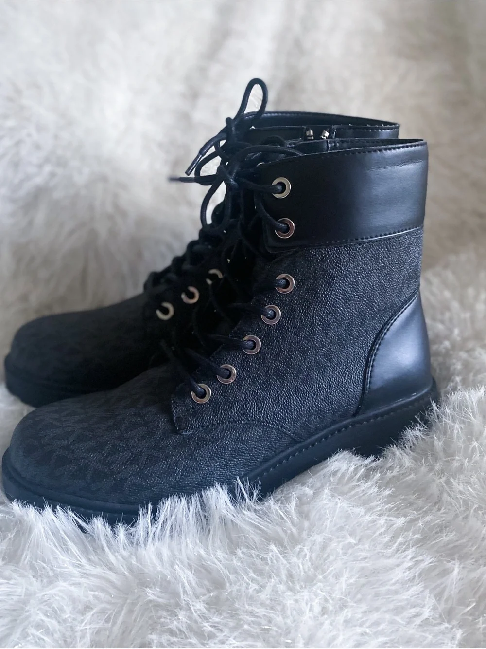 Michael Kors stylish black